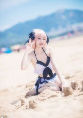 年轻的女教师6