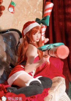 不系纽扣的女孩