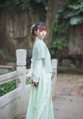 星学院4之明日传说免费观看