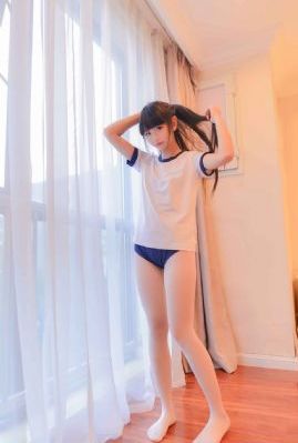 热辣披萨女孩