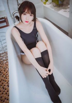 摘花free第一次hd