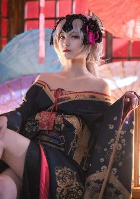 女主被各种怪物交高h文
