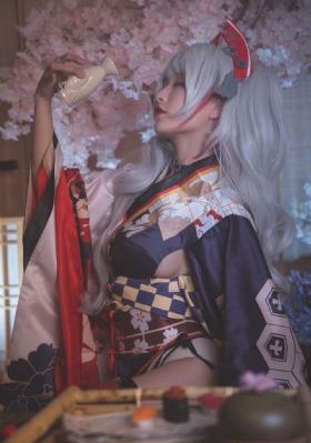 向魔王伊布罗贾献祭
